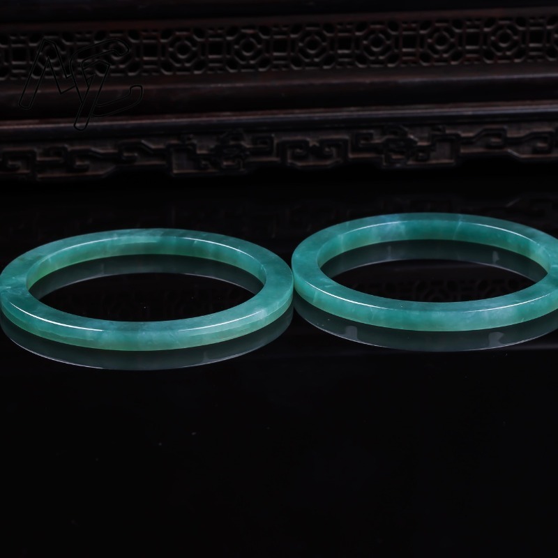 천연 에메랄드 48-62mm 버마 에메랄드 옥 블루 워 - Bracelets 리뷰 및 가격